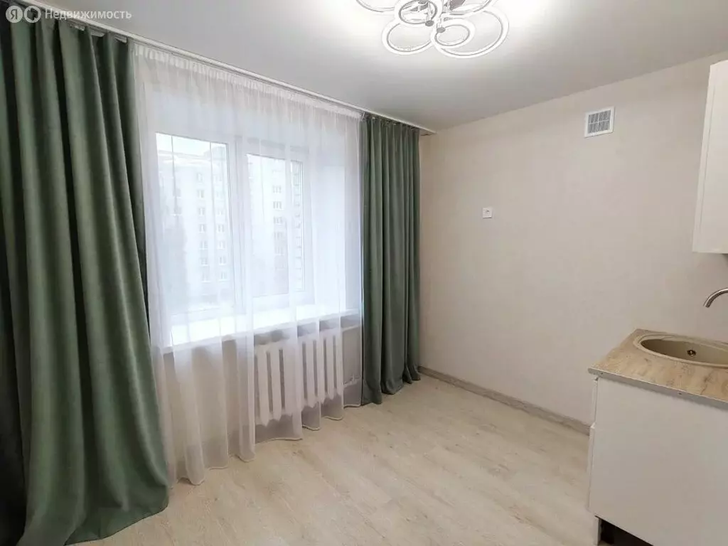 Квартира-студия: Ижевск, Майская улица, 21 (13 м) - Фото 1