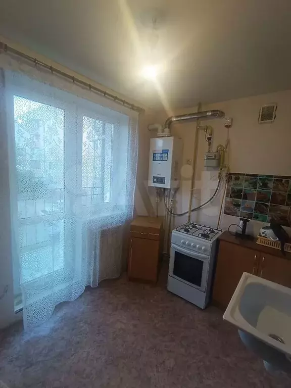 1-к. квартира, 32 м, 2/5 эт. - Фото 0