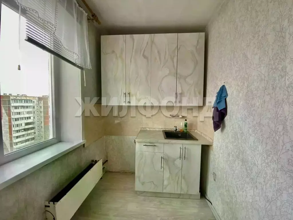 1-к кв. Хакасия, Абакан Торговая ул., 10 (27.5 м) - Фото 1