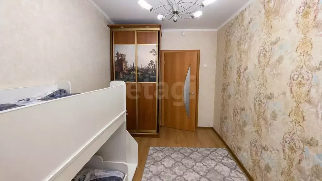 2-к кв. Тюменская область, Тюмень ул. Республики, 164 (43.9 м) - Фото 1