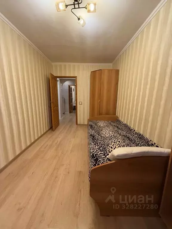 3-к кв. Курская область, Курск ул. Понизовка, 52/7 (66.2 м) - Фото 2