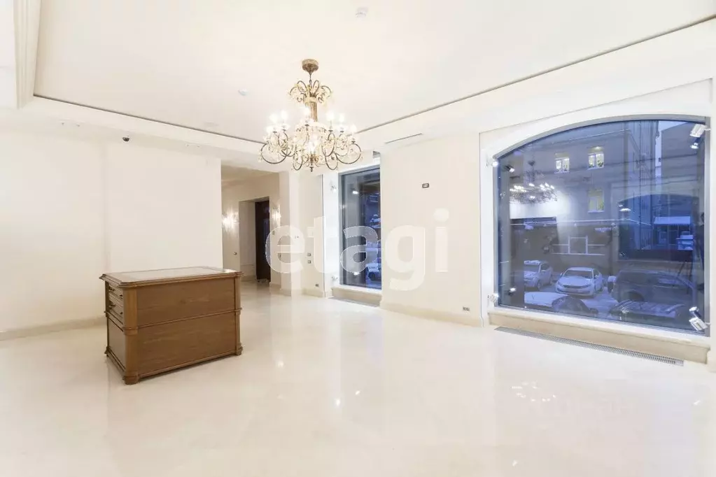 Торговая площадь в Тюменская область, Тюмень Водопроводная ул., 16 ... - Фото 1