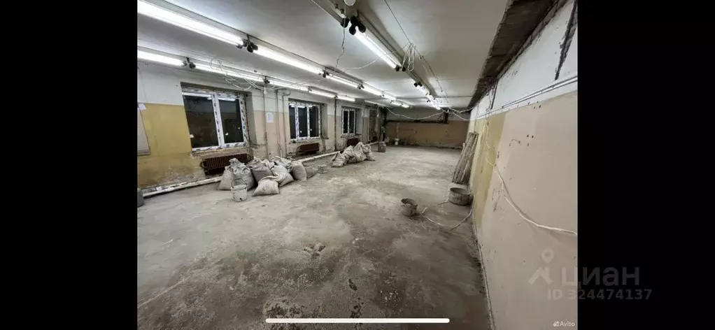 Помещение свободного назначения в Кировская область, Кирово-Чепецкий ... - Фото 1