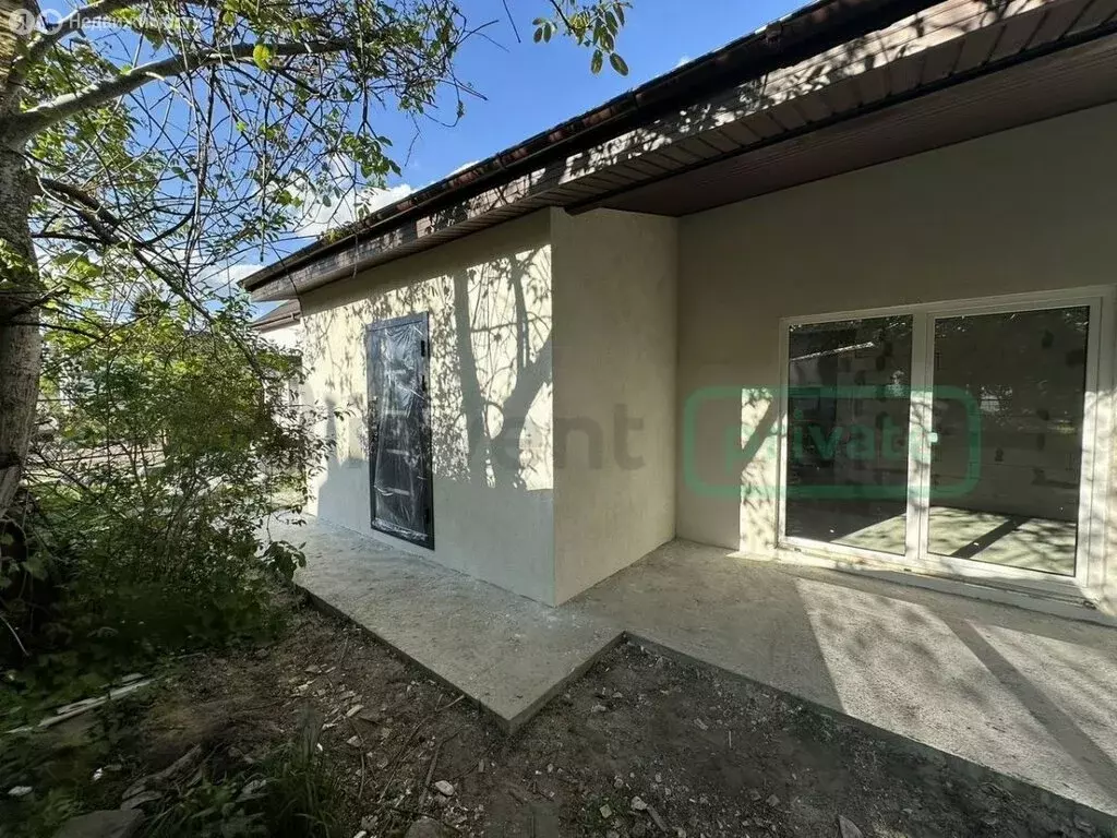 Дом в посёлок Отважное, Шоссейная улица (65 м) - Фото 1