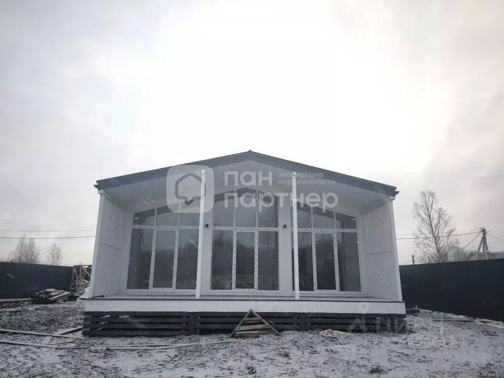 Дом в Ленинградская область, Ломоносовский район, Лаголовское с/пос, ... - Фото 1