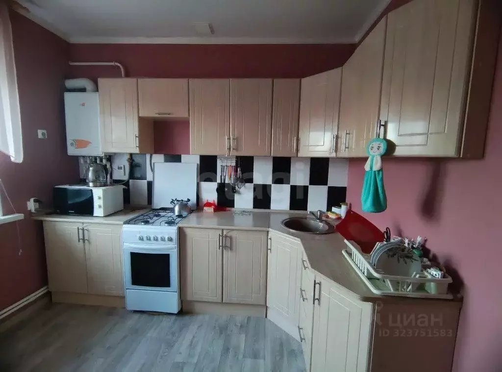 2-к кв. Белгородская область, Бирюч Красногвардейский район, ул. ... - Фото 2