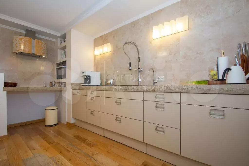 2-к. квартира, 55 м, 5/9 эт. - Фото 1