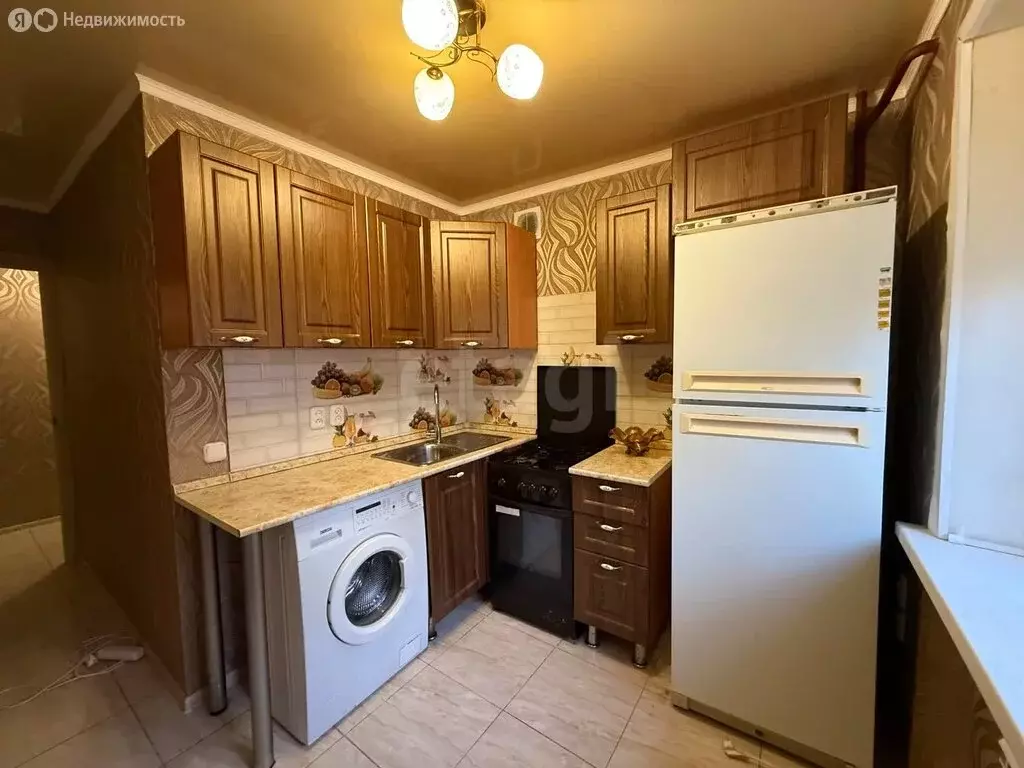 3-комнатная квартира: Липецк, улица Гагарина, 117 (56.7 м) - Фото 1