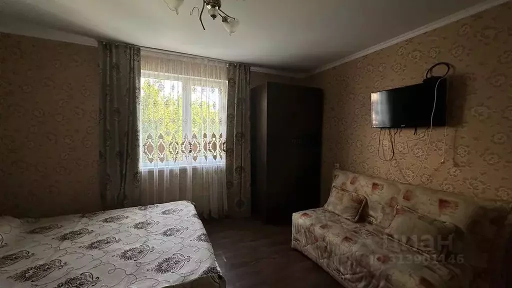 Комната Краснодарский край, Сочи Лазаревское жилрайон, ул. Победы, 370 - Фото 1