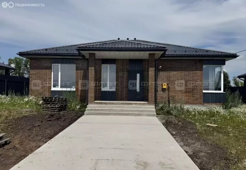 Дом в село Большие Кабаны, коттеджный посёлок Аэросити, улица Павла ... - Фото 2