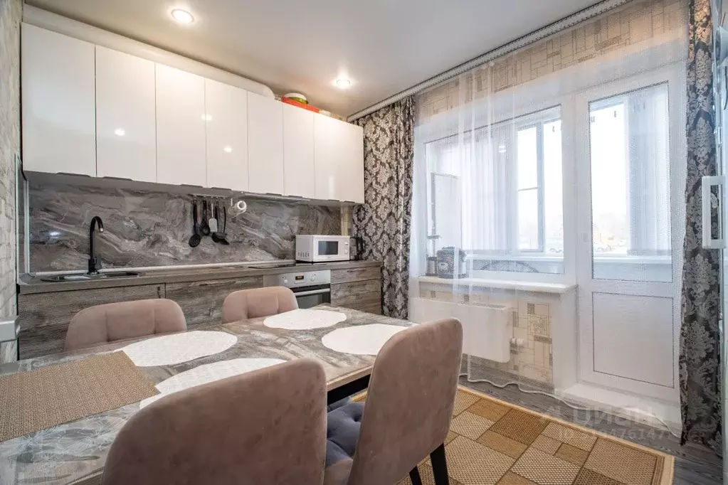 2-к кв. Новосибирская область, Новосибирск ул. Титова, 236/2 (52.5 м) - Фото 0