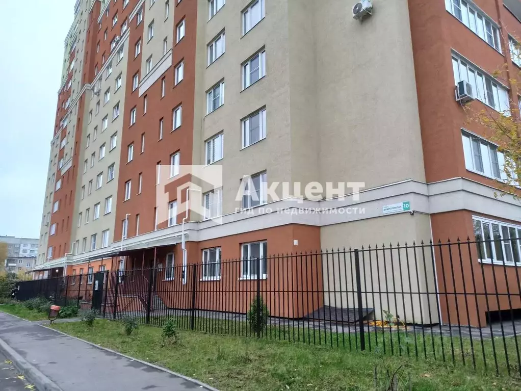 1-к кв. Ивановская область, Иваново ул. Добролюбова, 10 (44.5 м) - Фото 0