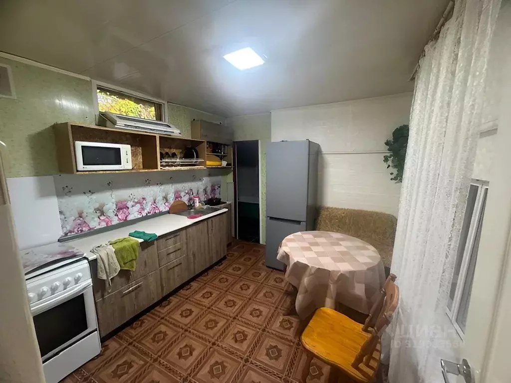 Дом в Краснодарский край, Сочи Светлана мкр, ул. Учительская, 25А (80 ... - Фото 0