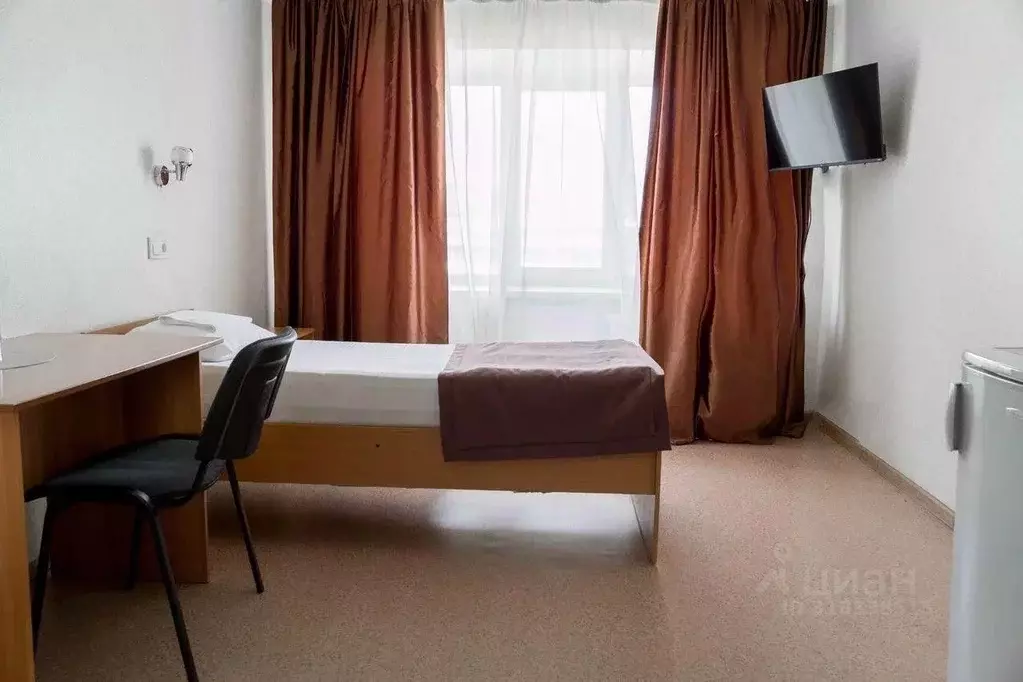 Комната Алтайский край, Барнаул Молодежная ул., 25 (12.0 м) - Фото 1