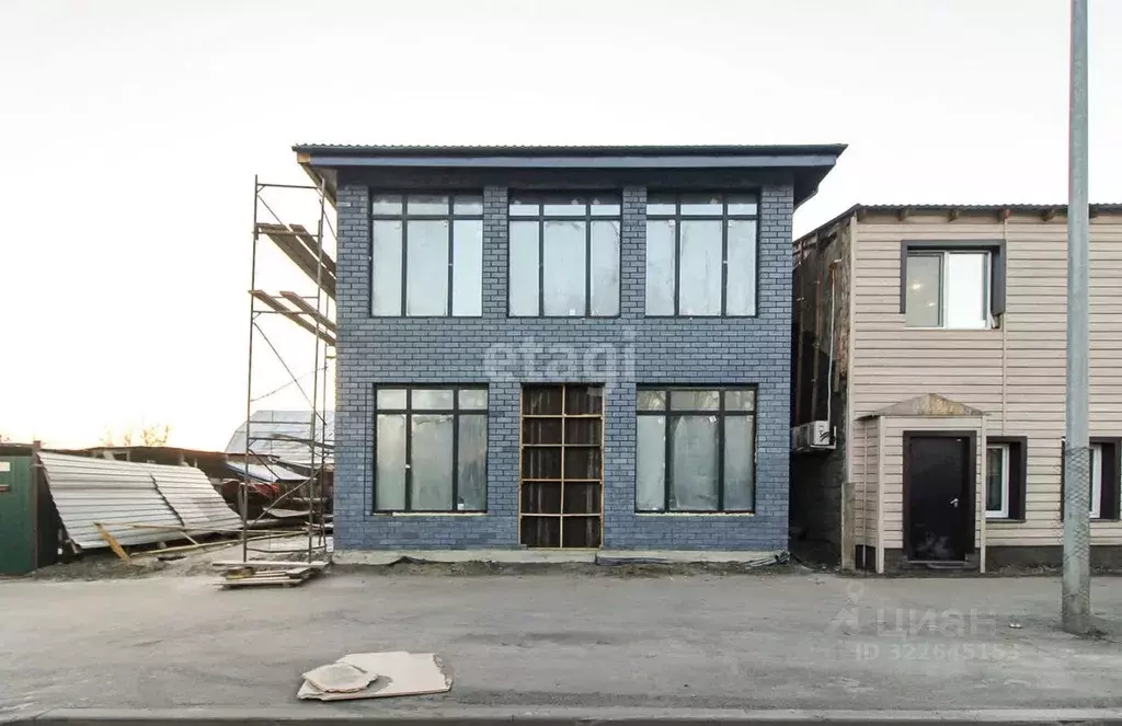 Торговая площадь в Тюменская область, Тюмень Полевая ул., 5А (140 м) - Фото 1