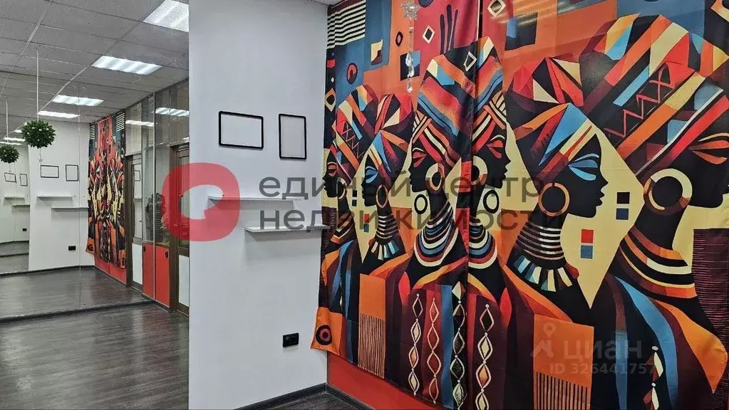 Офис в Тюменская область, Тюмень ул. 50 лет Октября, 62а (93 м) - Фото 2