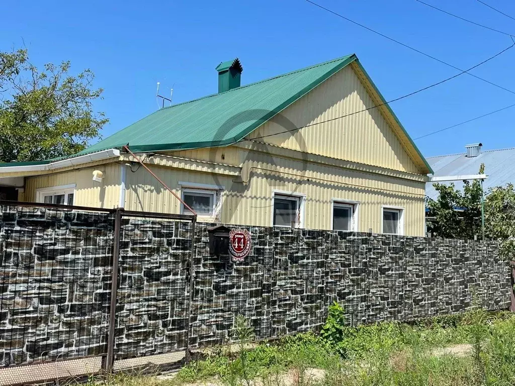 Дом в Краснодарский край, Хадыженск Апшеронский район, Красноармейская ... - Фото 1