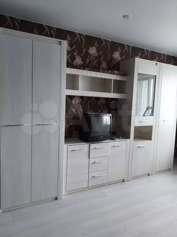 1-к. квартира, 38 м, 9/10 эт. - Фото 1