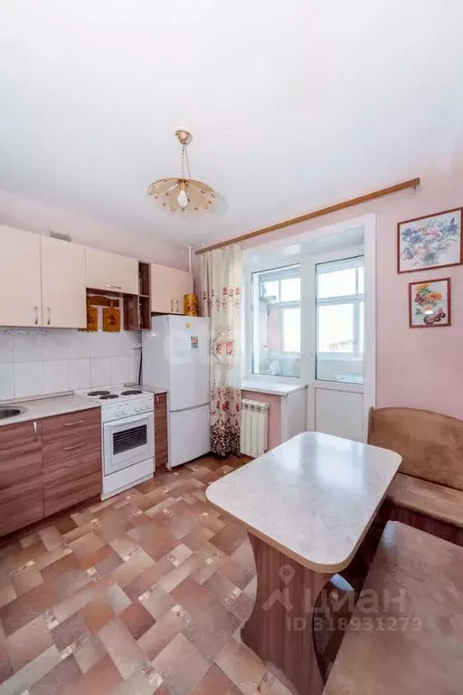 1-к кв. Алтайский край, Бийск ул. Ильи Репина, 16 (36.0 м) - Фото 0