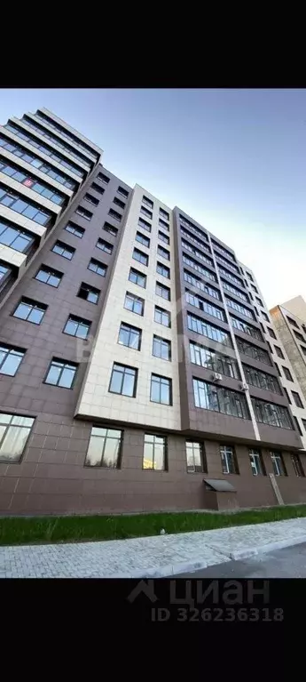 3-к кв. Северная Осетия, Владикавказ ул. Тогоева, 20 (96.0 м) - Фото 1