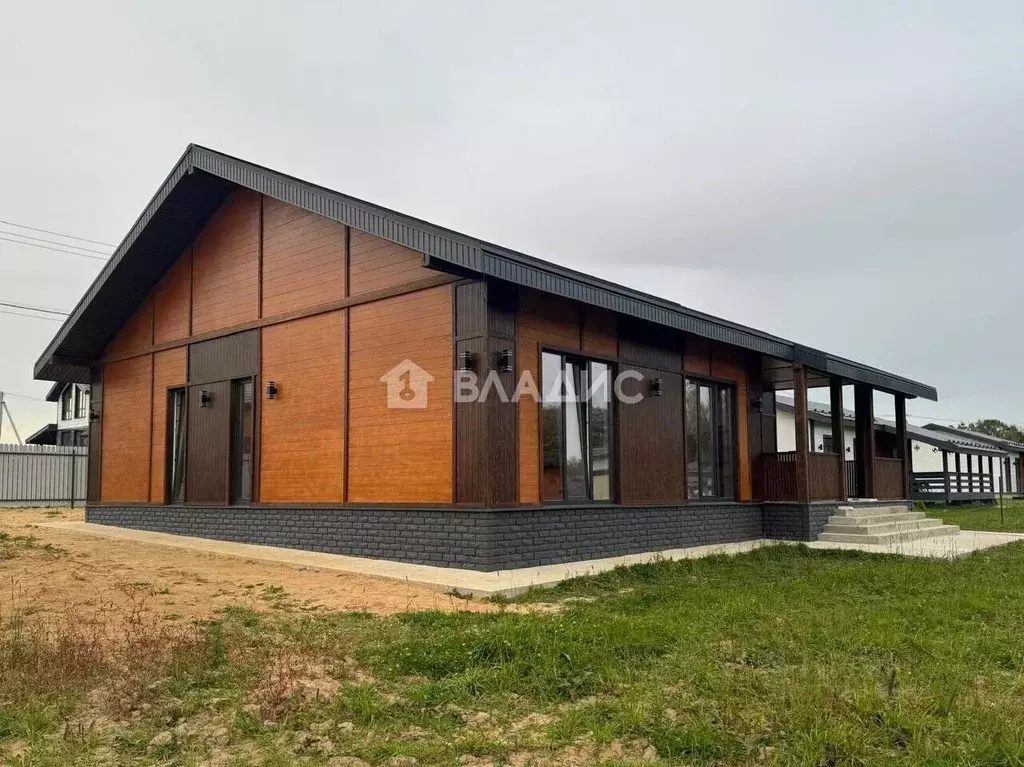 Дом в Калужская область, Жуковский муниципальный округ, Совхоз Победа ... - Фото 1