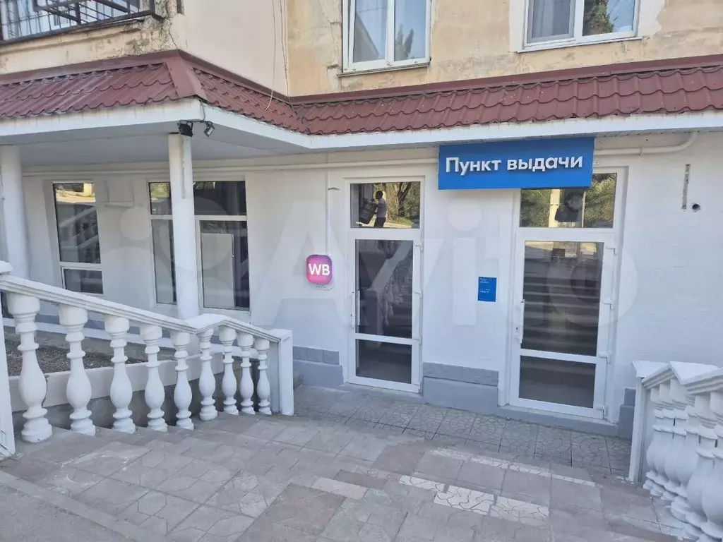 1-я линия Магазин/Услуги/Салон на Истомина 30-40 м - Фото 0