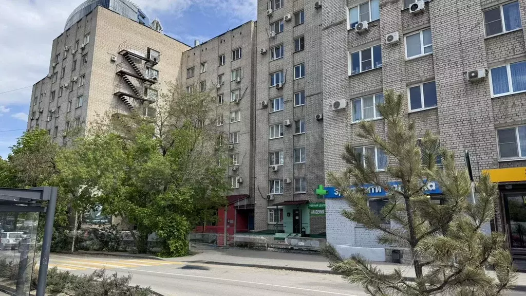Комната 15 м в 4-к., 6/9 эт. - Фото 0
