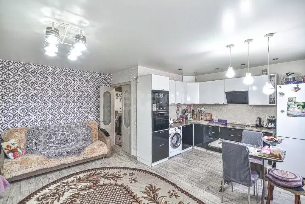 3-к кв. Сахалинская область, Южно-Сахалинск Ново-Александровск п/р, ... - Фото 1