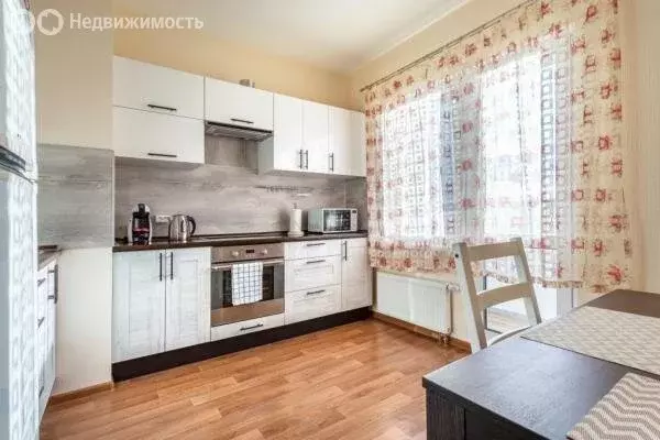 1-комнатная квартира: Задонск, улица Свободы, 25А (36 м) - Фото 0