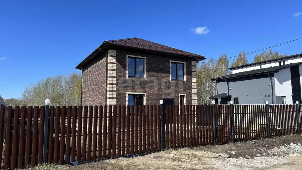 Дом в Тюменская область, Тюменский муниципальный округ, д. Падерина  ... - Фото 1