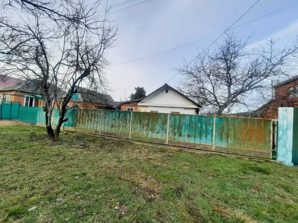 Дом в Краснодарский край, Северский район, Ильское городское ... - Фото 0