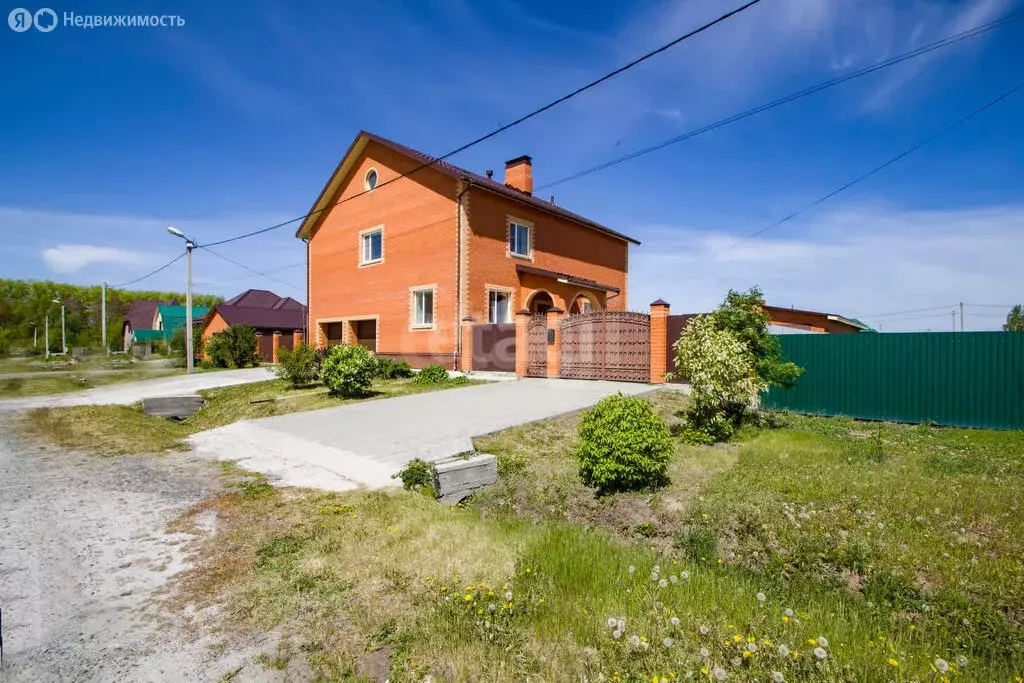 Дом в Ялуторовск, улица Некрасова (206.5 м) - Фото 2