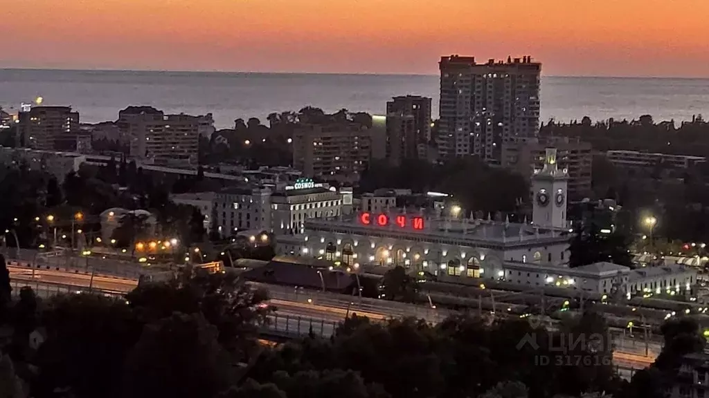Свободной планировки кв. Краснодарский край, Сочи Завокзальный мкр, ... - Фото 0