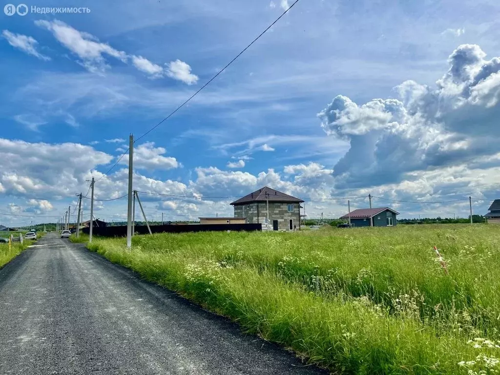 Участок в деревня Ладога, Славная улица (10.25 м) - Фото 0