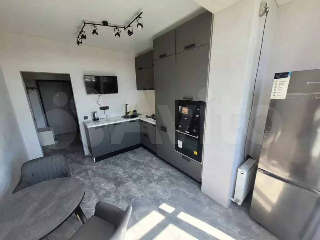 1-к. квартира, 38 м, 4/5 эт. - Фото 0