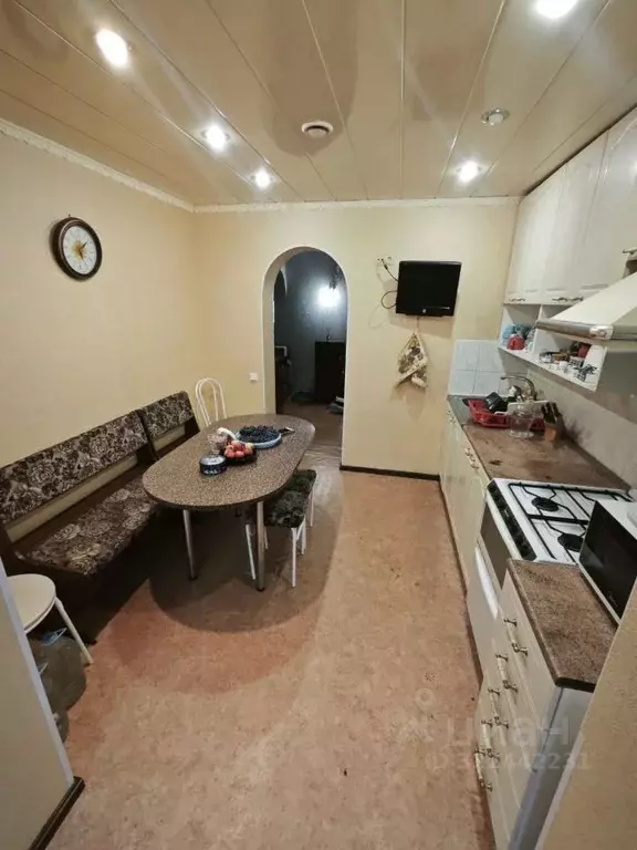 3-к кв. Псковская область, Псков Западная ул., 1 (66.8 м) - Фото 1