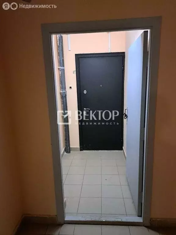 2-комнатная квартира: Ярославль, улица Ньютона, 19 (62 м) - Фото 2