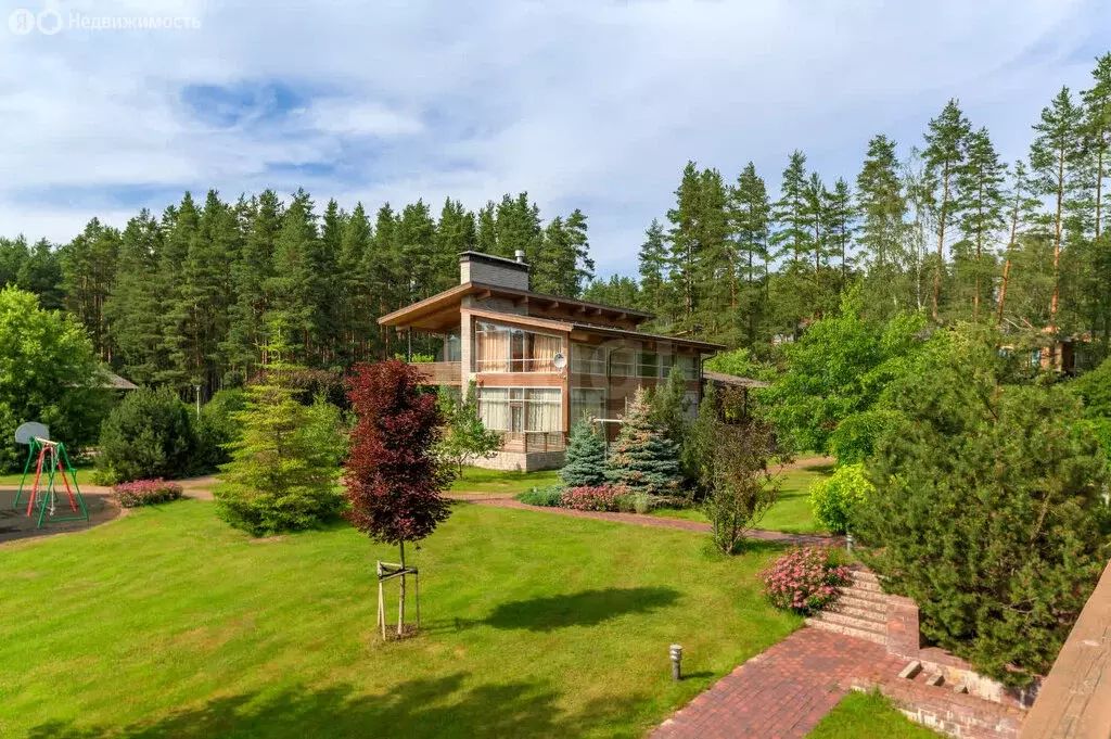 Дом в Громовское сельское поселение, посёлок Портовое, Береговая улица ... - Фото 1