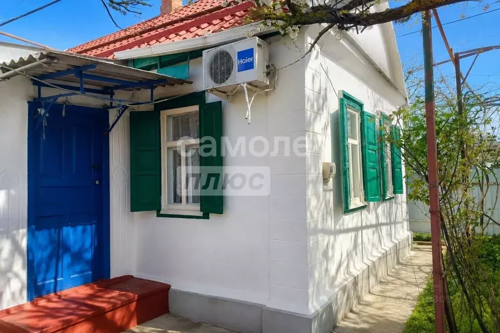Дом в Краснодарский край, Приморско-Ахтарск ул. Горшковой, 145 (33 м) - Фото 1