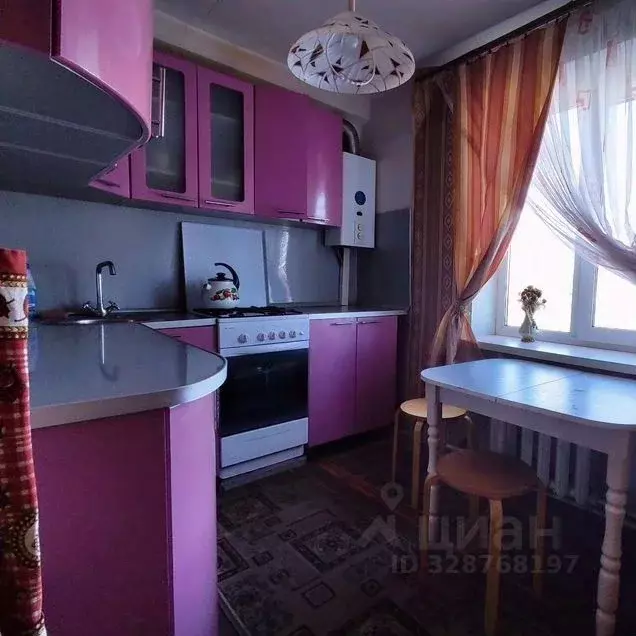 2-к кв. Калужская область, Малоярославец Коммунистическая ул., 2 (43.8 ... - Фото 1