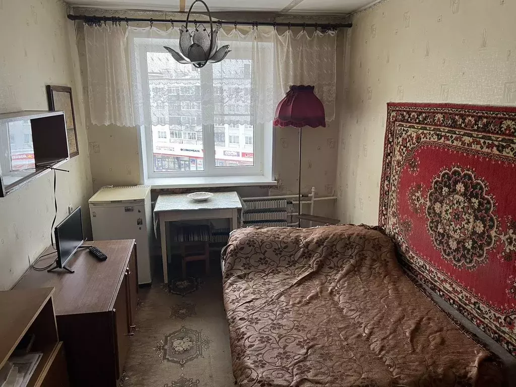 Комната Ленинградская область, Кингисепп Большая Советская ул., 33 - Фото 2