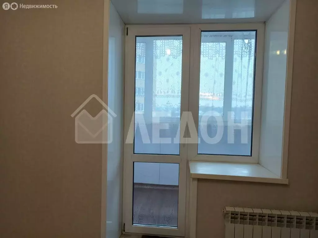 1-комнатная квартира: Омск, улица Ватутина, 29 (35 м) - Фото 1