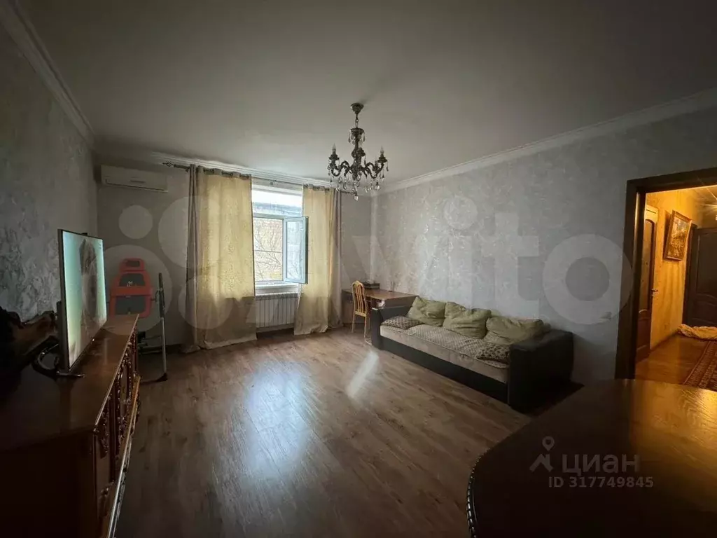 3-к кв. Дагестан, Махачкала ул. Салаватова (80.0 м) - Фото 1