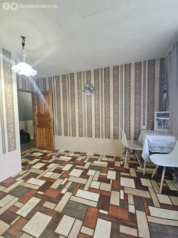 3-комнатная квартира: Гатчина, улица Крупской, 5 (46.9 м) - Фото 0