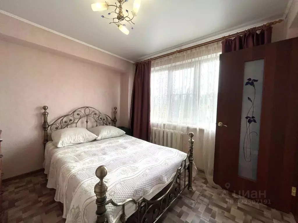 2-к кв. Омская область, Омск Загородный мкр, 6 (39.6 м) - Фото 1