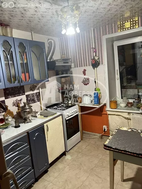 3-комнатная квартира: Соликамск, улица 20-летия Победы, 79 (57.6 м) - Фото 1
