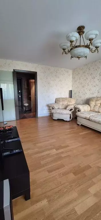 1-к. квартира, 42,8 м, 2/5 эт. - Фото 1