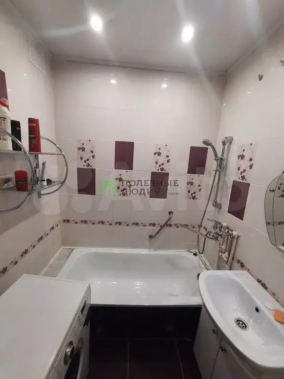 3-к. квартира, 68 м, 2/5 эт. - Фото 0