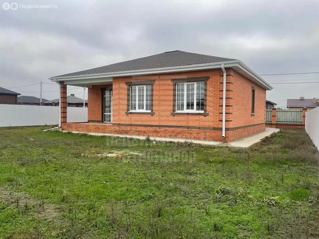 Дом в Неклиновский район, село Новобессергеневка (112 м) - Фото 2