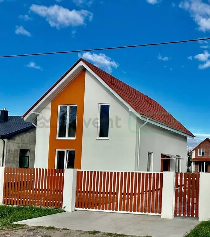 Дом в Калининградская область, Гурьевский муниципальный округ, пос. ... - Фото 1